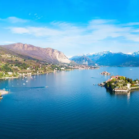 Pandora Lake Maggiore View And Private Beach - Happy Rentals