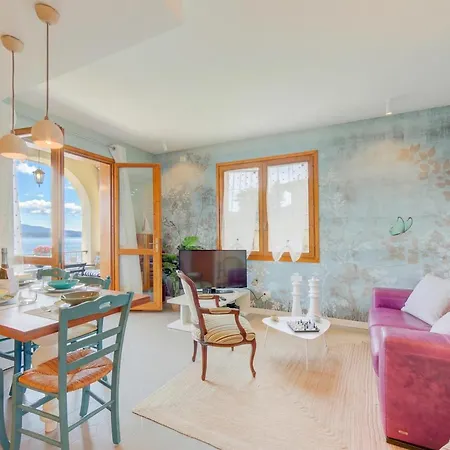 アパート Pandora Lake Maggiore View And Private Beach - Happy Rentals *