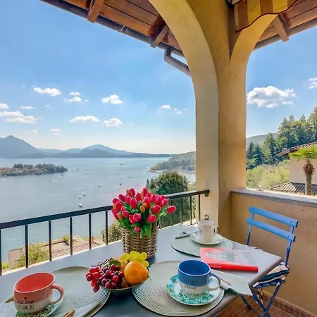 Pandora Lake Maggiore View And Private Beach - Happy Rentals アパート ストレーザ