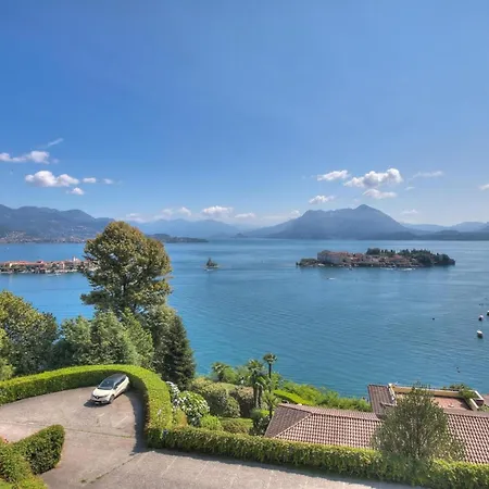 アパート Pandora Lake Maggiore View And Private Beach - Happy Rentals ストレーザ